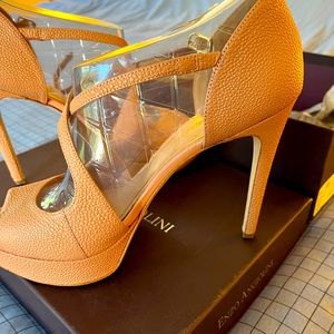 Blush pink but more beige looking beautiful pump